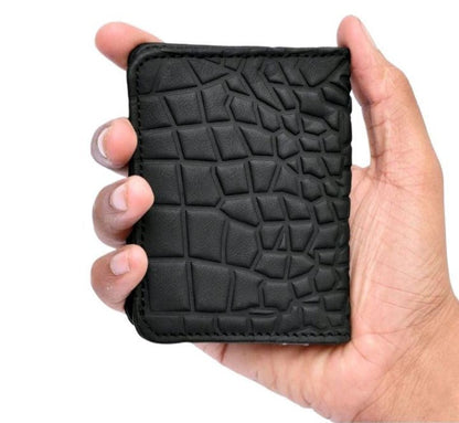 Crocodile Pattern Leather Slim Wallet